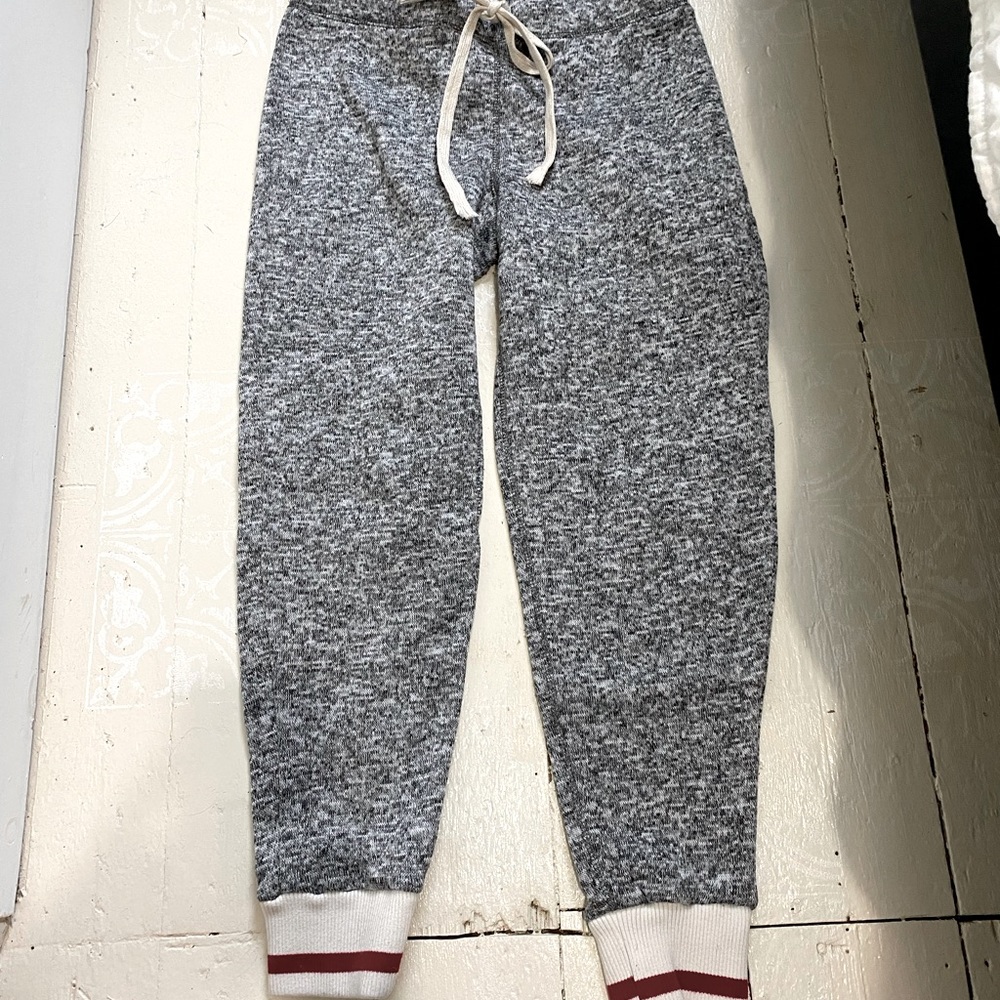 Sweatpants / Joggers